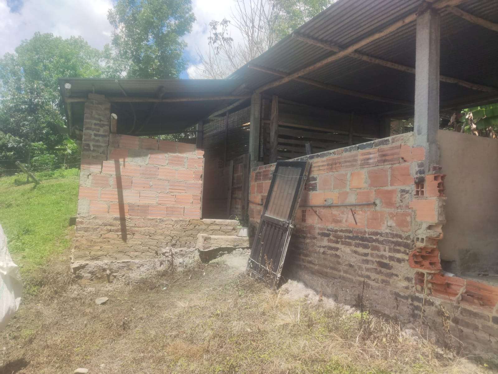 Vendo Casa Lote de 6400 M2 en Pacho Cundinamarca